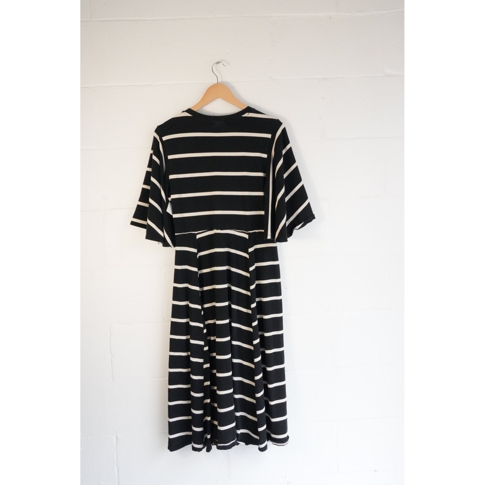 Who What Wear Striped Midi Dress Women Medium Black White Flutter Sleeve